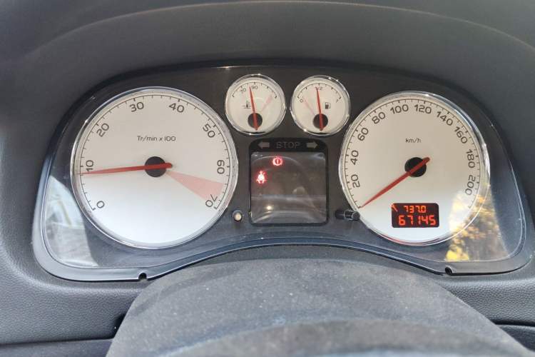Used Peugeot 307 2013 Hatchback 1.6L Manual Comfort Edition Instrument Cluster