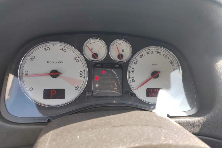 Used Peugeot 307 2013 Hatchback 1.6L Automatic Comfort Edition Instrument Cluster