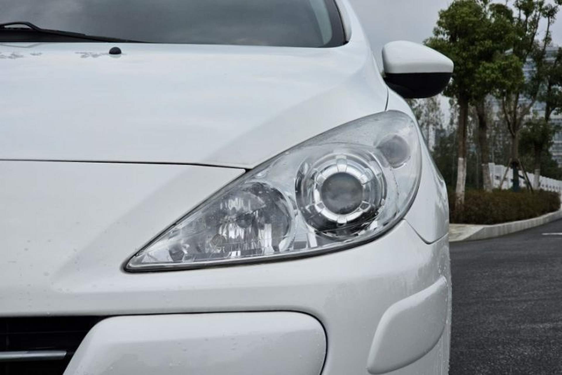Used Peugeot 307 2013 Hatchback 1.6L Automatic Comfort Edition Left Front Headlight