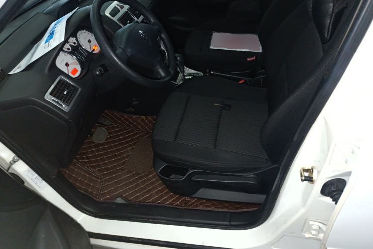 Used Peugeot 307 2013 Hatchback 1.6L Automatic Comfort Edition Left Front Seat