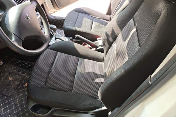 Used Peugeot 307 2013 Hatchback 1.6L Automatic Comfort Edition Left Front Seat