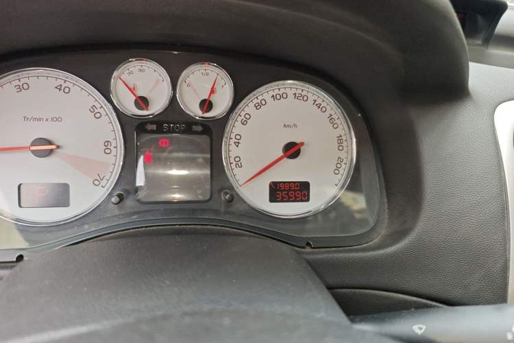 Used Peugeot 307 2013 Hatchback 1.6L Automatic Comfort Edition Odometer Close Up