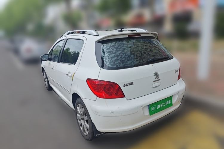Used Peugeot 307 2013 Hatchback 1.6L Manual Comfort Edition Rear Left 45 Deg