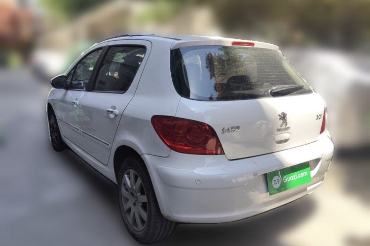 Used Peugeot 307 2013 Hatchback 1.6L Manual Comfort Edition Rear Left 45 Deg