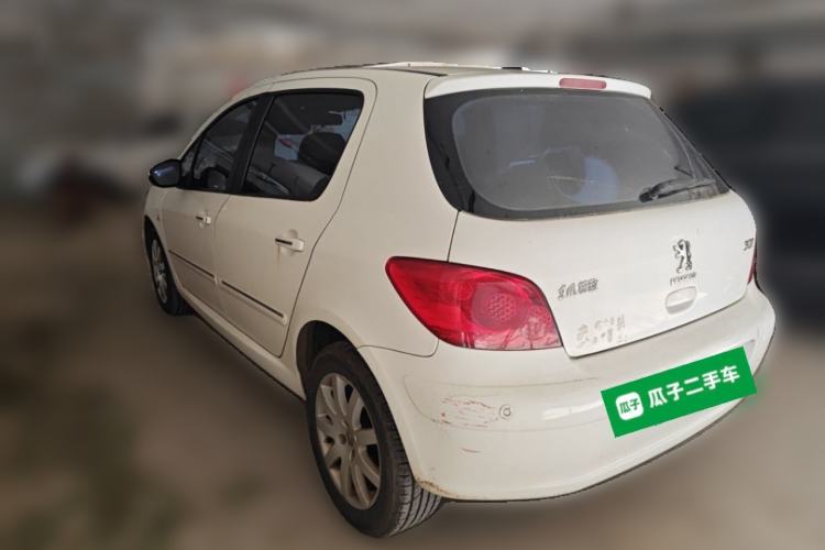 Used Peugeot 307 2013 Hatchback 1.6L Manual Comfort Edition Rear Left 45 Deg