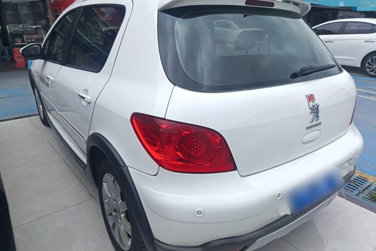 Used Peugeot 307 2013 1.6L Automatic CROSS Rear Left 45 Deg