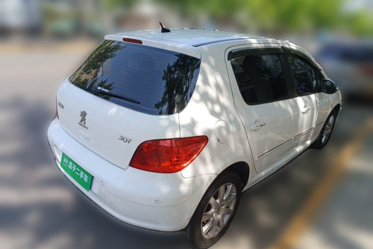 Used Peugeot 307 2013 Hatchback 1.6L Manual Comfort Edition Rear Right 45 Deg