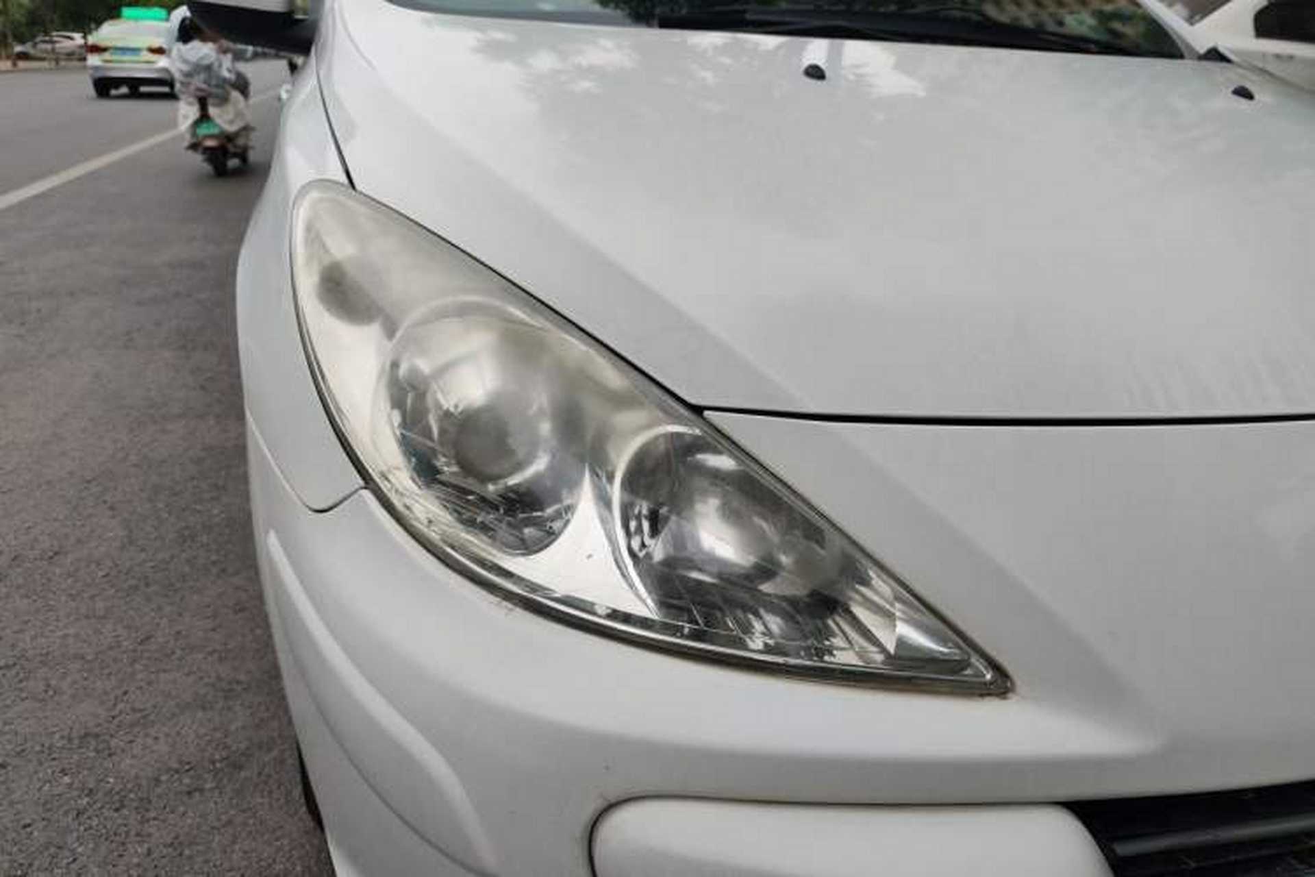 Used Peugeot 307 2013 Hatchback 1.6L Automatic Comfort Edition Right Front Headlight