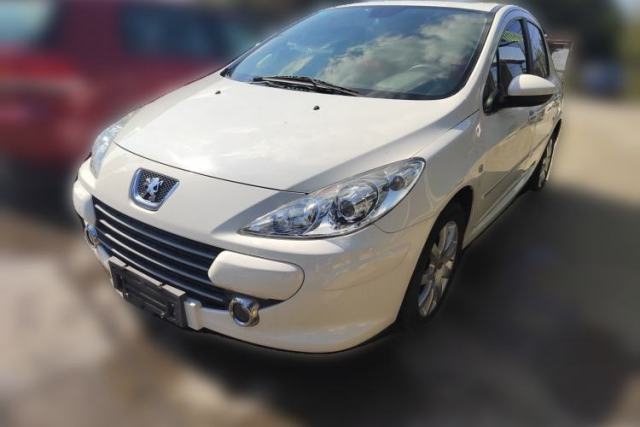 Used Peugeot 307 2013 Hatchback 1.6L Automatic Comfort Edition