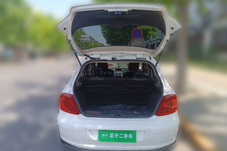 Used Peugeot 307 2013 Hatchback 1.6L Manual Comfort Edition Trunk