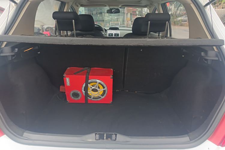 Used Peugeot 307 2013 1.6L Automatic CROSS Trunk