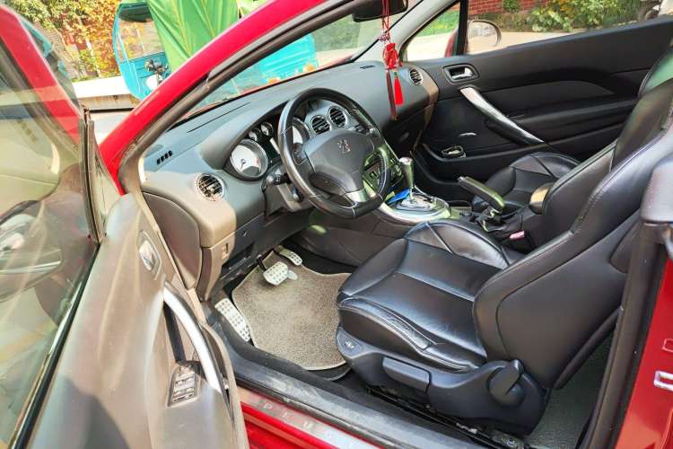 Used Peugeot 308 2009 1.6T CC Automatic Fashion Edition Driver Seat