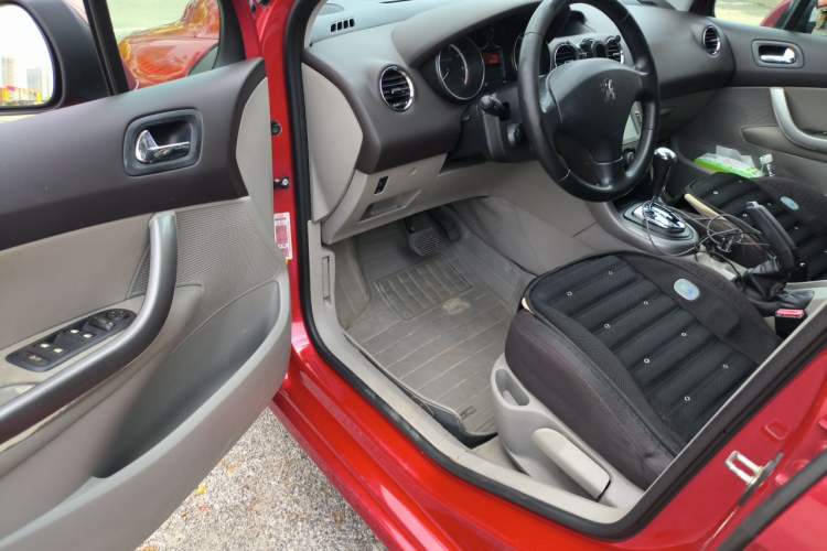 Used Peugeot 308 2009 1.6T SW Fashion Edition Driver Seat
