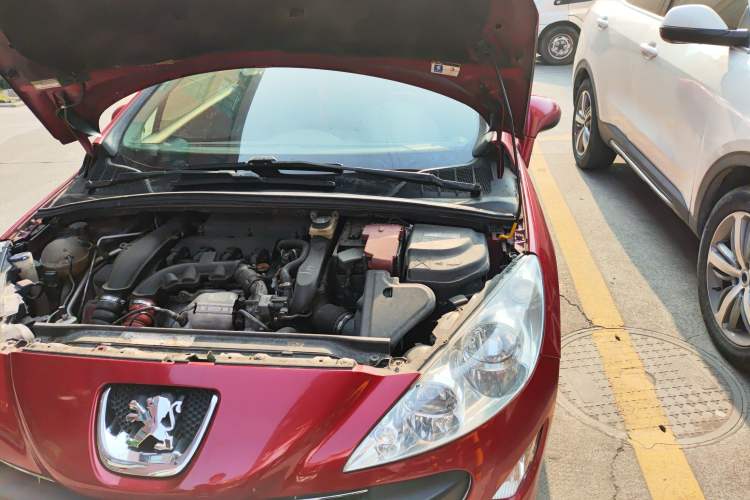 Used Peugeot 308 2009 1.6T CC Automatic Fashion Edition Engine Bay Left