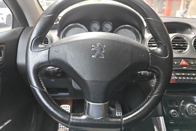 Used Peugeot 308 2009 1.6T CC Automatic Fashion Edition Steering Wheel