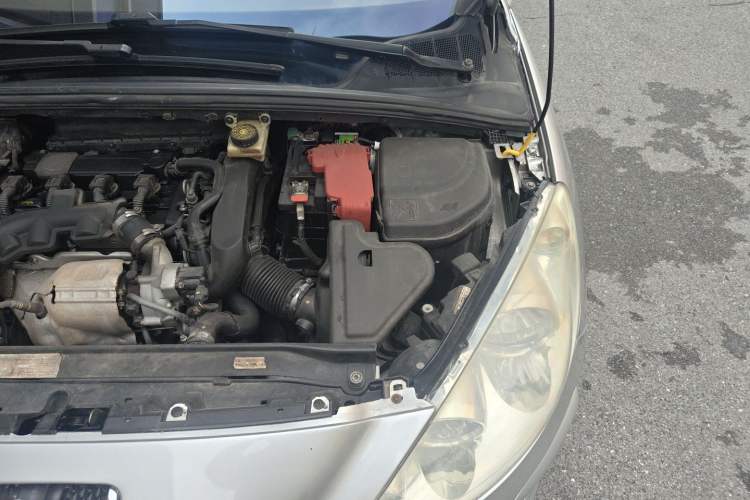 Used Peugeot 308 2009 1.6T SW Fashion Edition Engine Bay Left