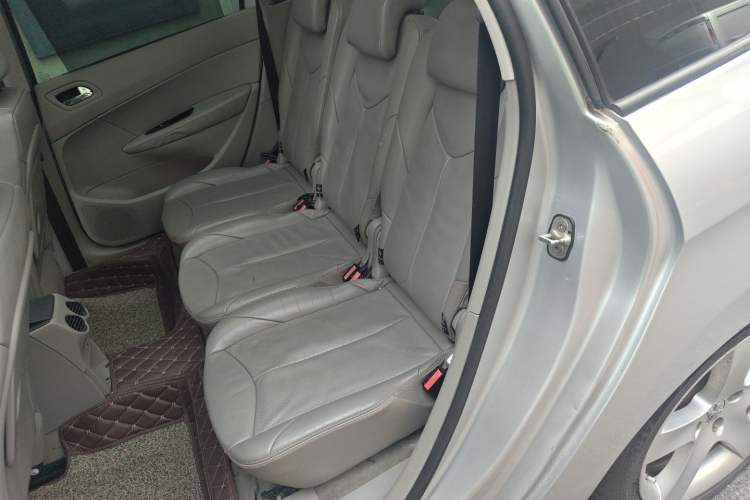 Used Peugeot 308 2009 1.6T SW Fashion Edition Left Rear Seat