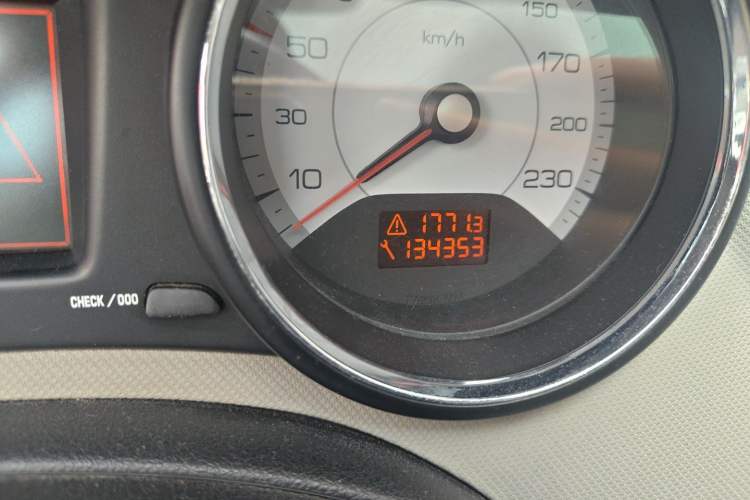 Used Peugeot 308 2009 1.6T SW Fashion Edition Odometer Close Up