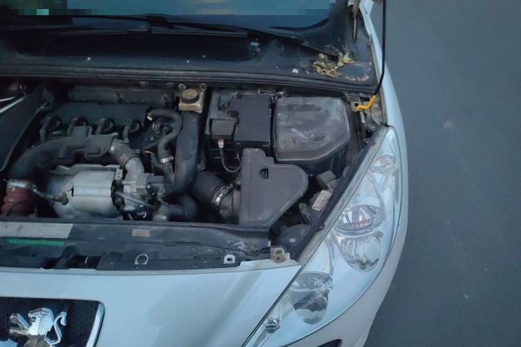 Used Peugeot 308 2009 1.6T CC Automatic Luxury Model Engine Bay Left