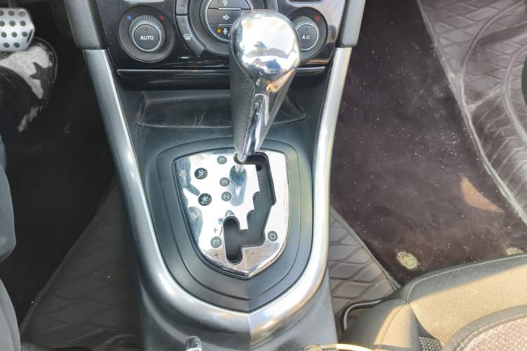 Used Peugeot 308 2009 1.6T CC Automatic Fashion Edition Gear Lever