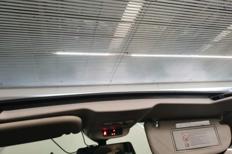 Used Peugeot 308 2009 1.6T CC Automatic Fashion Edition Headliner