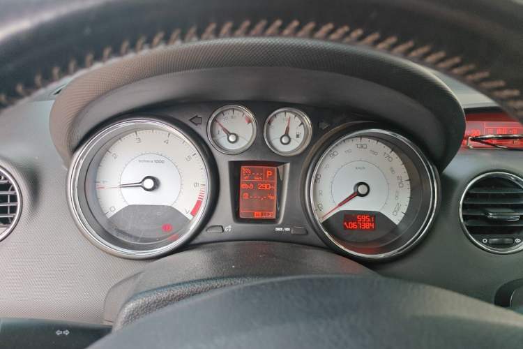 Used Peugeot 308 2009 1.6T CC Automatic Luxury Model Instrument Cluster