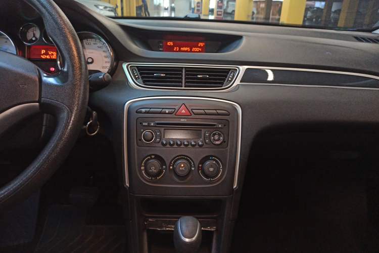 Used Peugeot 308 2012 1.6L Automatic YouShang Model Audio And AC Panel