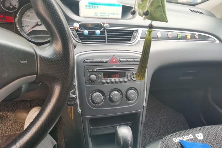 Used Peugeot 308 2012 1.6L Automatic YouShang Model Audio And AC Panel