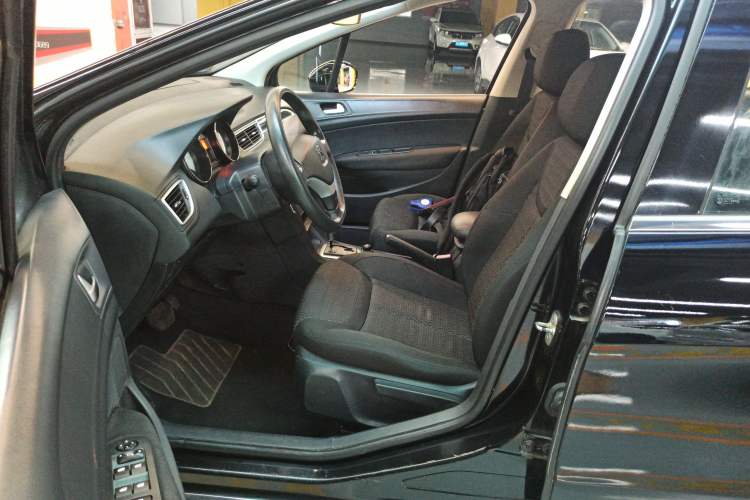 Used Peugeot 308 2012 1.6L Automatic YouShang Model Driver Seat