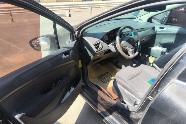 Used Peugeot 308 2012 1.6L Manual YouShang Edition Driver Seat