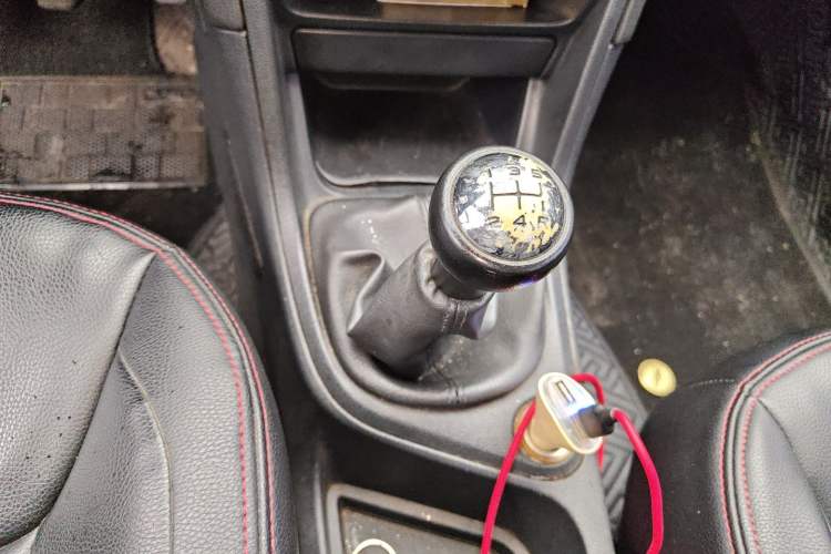 Used Peugeot 308 2012 1.6L Manual YouShang Edition Gear Lever