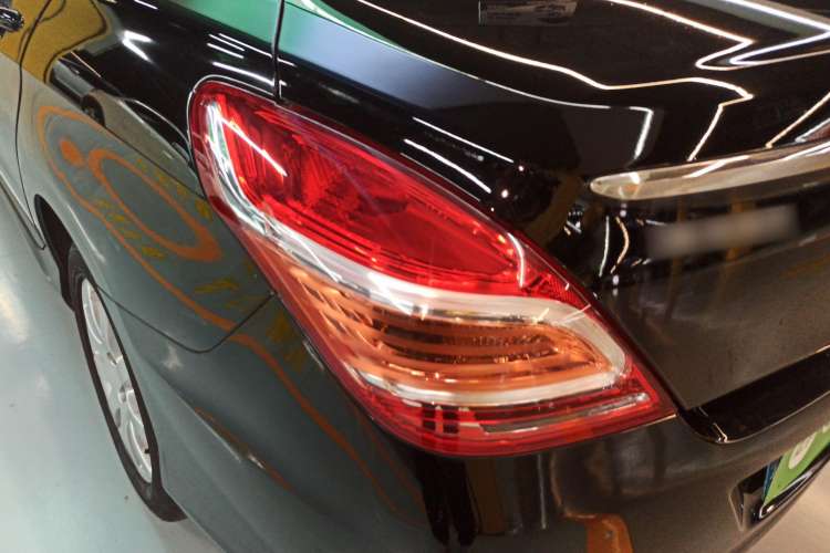Used Peugeot 308 2012 1.6L Automatic YouShang Model Left Rear Taillight