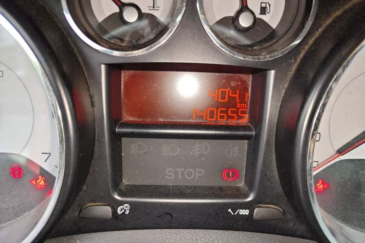 Used Peugeot 308 2012 1.6L Manual YouShang Edition Odometer Close Up