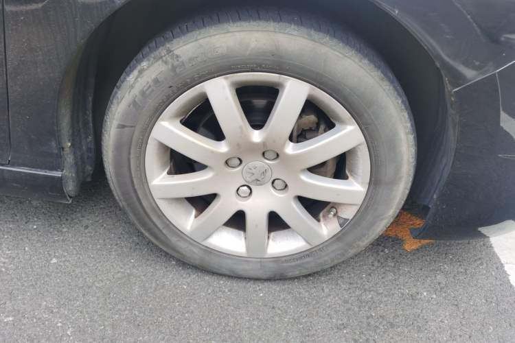 Used Peugeot 308 2012 1.6L Automatic YouShang Model Right Front Wheel Hub
