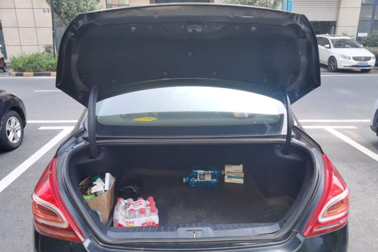 Used Peugeot 308 2012 1.6L Automatic YouShang Model Trunk