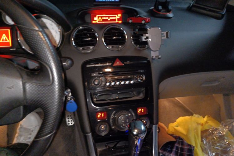 Used Peugeot 308 2012 1.6T CC Fashion Edition Audio And AC Panel