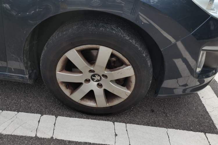 Used Peugeot 308 2012 1.6T SW Fashion Edition Right Front Wheel Hub