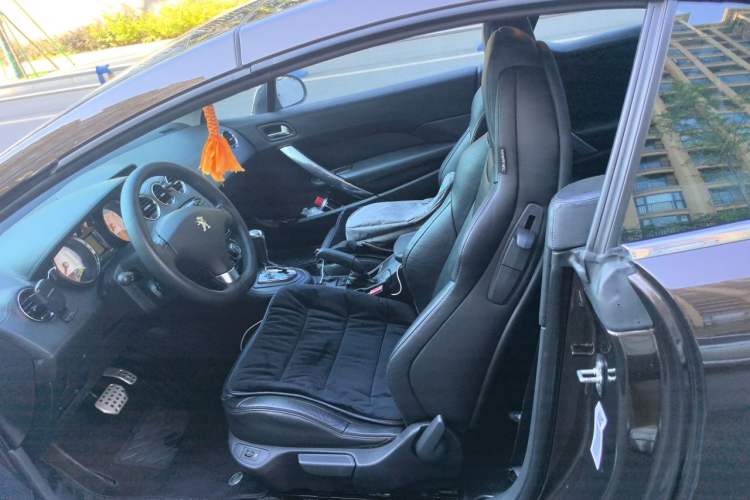 Used Peugeot 308 2012 1.6T CC Luxury Model Left Front Seat