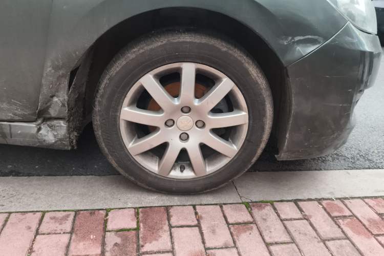 Used Peugeot 308 2012 1.6L Manual YouShang Edition Right Front Wheel Hub