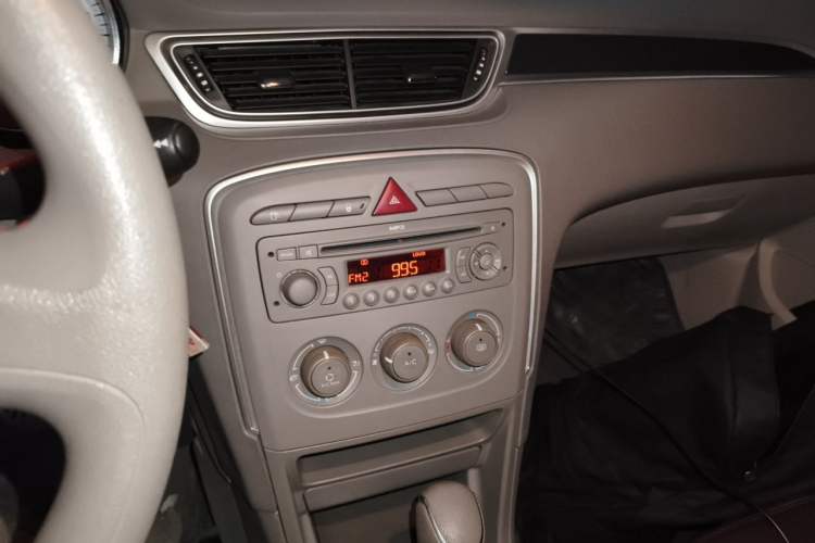 Used Peugeot 308 2012 1.6L Automatic YouShang Model Audio And AC Panel