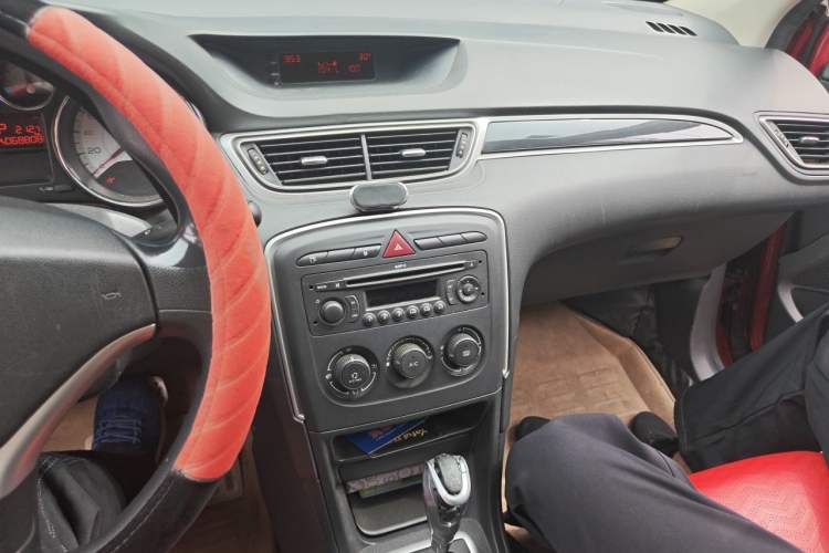 Used Peugeot 308 2012 1.6L Automatic YouShang Model Audio And AC Panel
