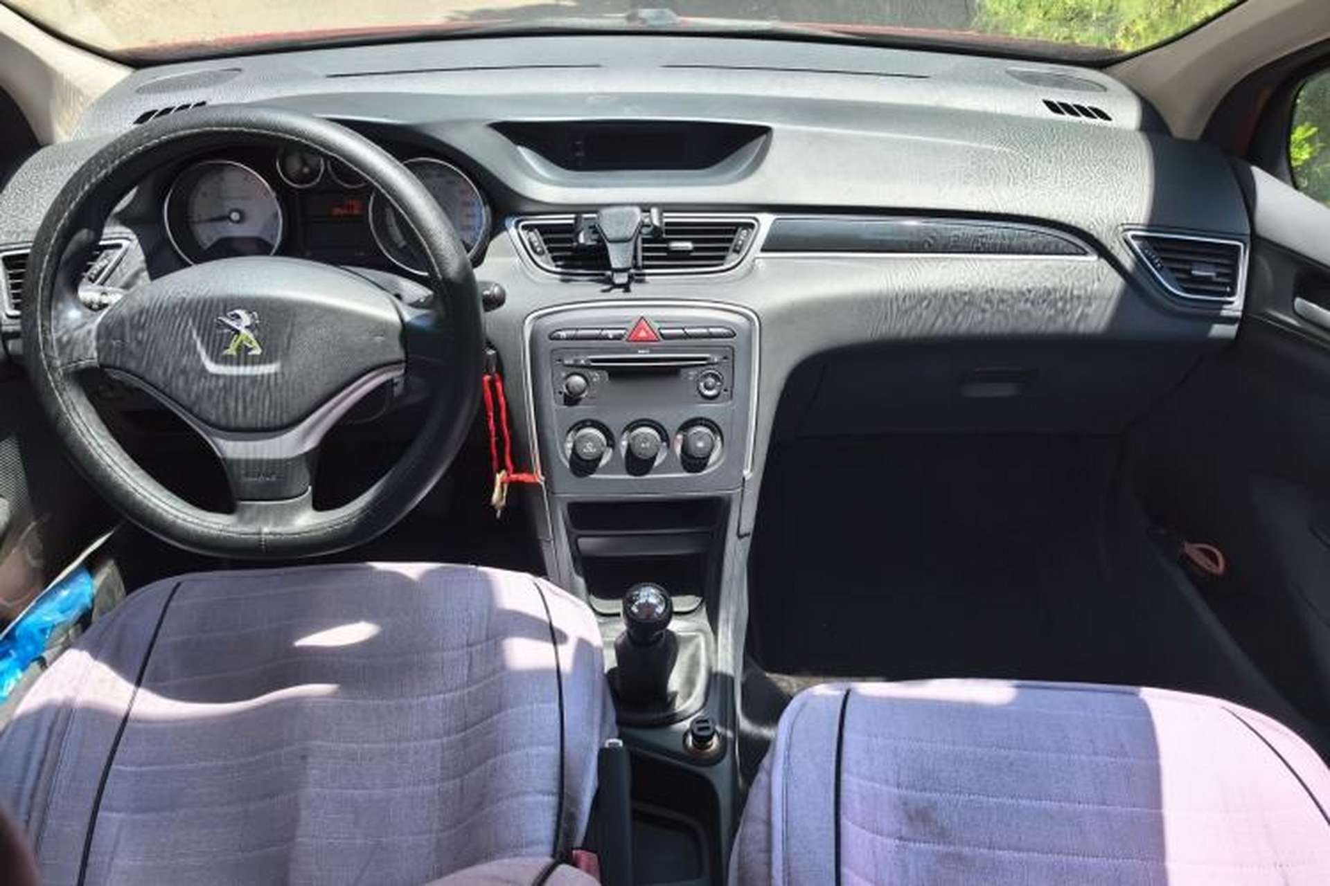 Used Peugeot 308 2012 1.6L Manual YouShang Edition Center Console