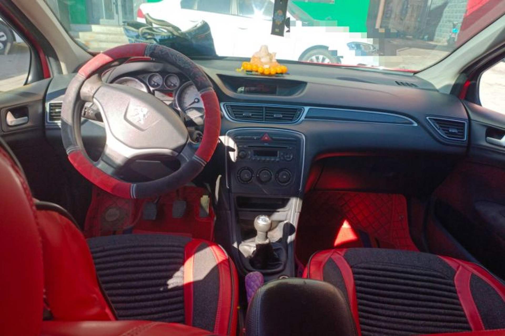 Used Peugeot 308 2012 1.6L Manual YouShang Edition Center Console