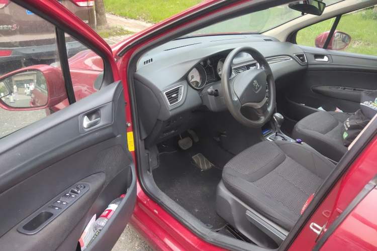 Used Peugeot 308 2012 1.6L Automatic YouShang Model Driver Seat