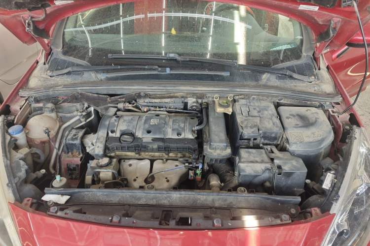 Used Peugeot 308 2012 1.6L Automatic YouShang Model Engine Bay