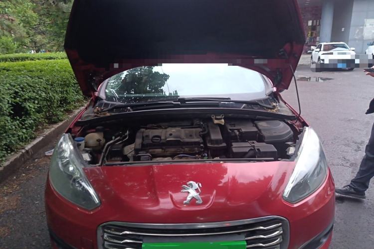 Used Peugeot 308 2012 1.6L Manual YouShang Edition Engine Bay