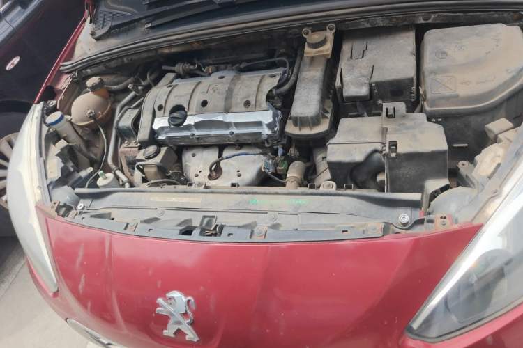 Used Peugeot 308 2012 1.6L Automatic YouShang Model Engine Bay