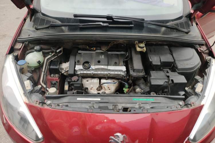 Used Peugeot 308 2012 1.6L Automatic Fashion Edition Engine Bay