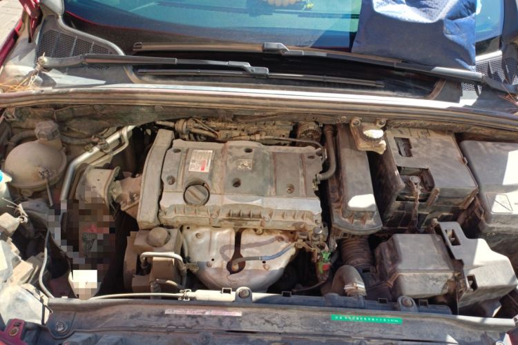 Used Peugeot 308 2012 1.6L Manual YouShang Edition Engine Bay
