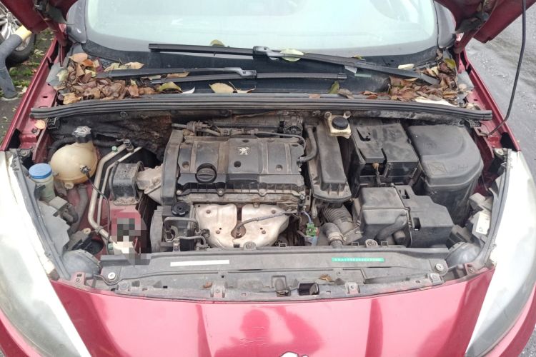 Used Peugeot 308 2012 1.6L Automatic YouShang Model Engine Bay